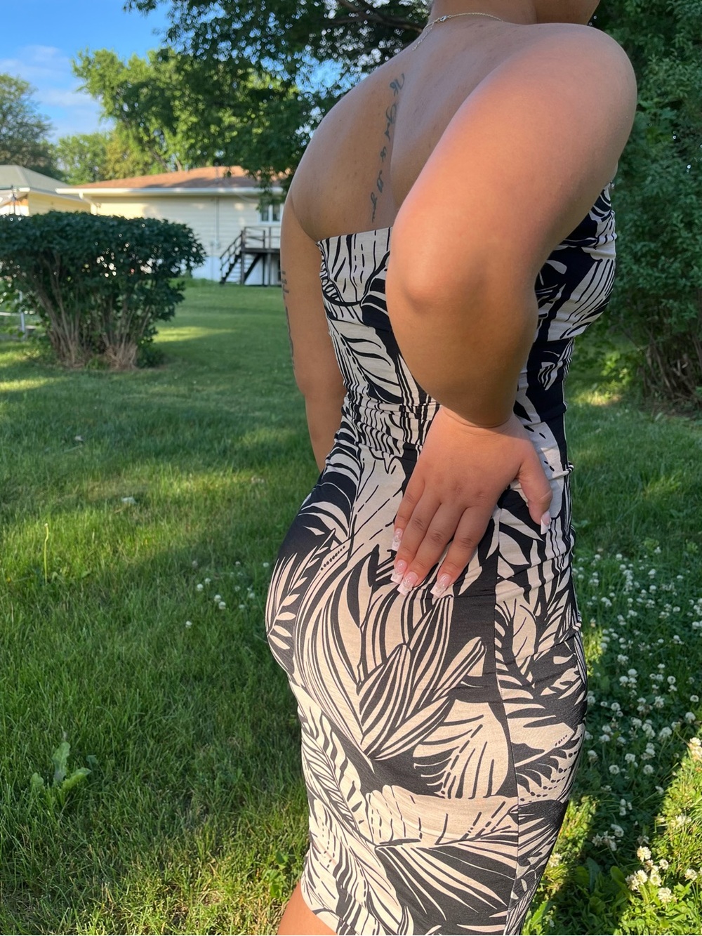 Windsor Black & White Tropical Strapless Bodycon Dress